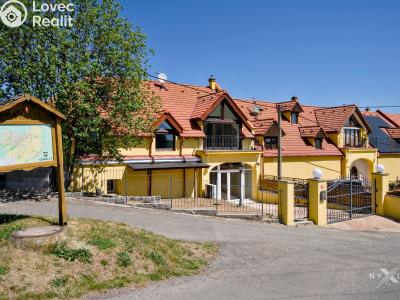 Prodej rodinného domu Černolice, Ke dvoru 185 č. 26