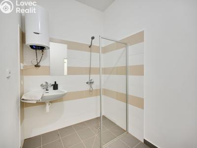 Sale commercial properties Tvrdonice, Kostická č. 11