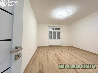 Rent apartment 3+1 Praha, Na Pankráci č. 2