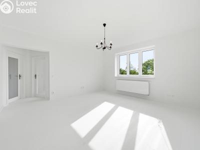 Sale apartment 3+1 Olomouc, Erenburgova č. 10