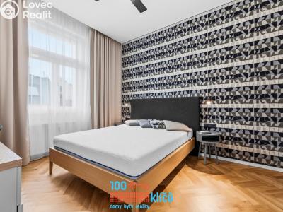 Pronájem bytu 4+KK Praha, Štěpánská č. 12