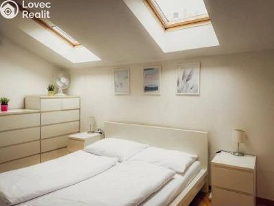 Оренда квартири 2+KK Praha, Tyršova č. 4