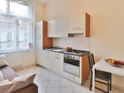 Оренда квартири 2+KK Praha, Tyršova č. 4