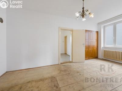 Продажа семейного дома Černá Hora, Budovatelská 361 č. 11
