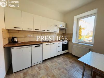 Rent family house Čerčany, Růžová 19 č. 4