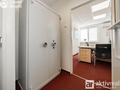 Rent office space Neratovice č. 18