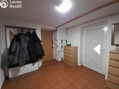 Rent family house Jesenice, Oráčovská č. 13
