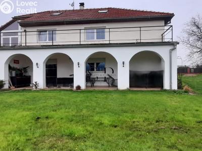 Rent family house Jesenice, Oráčovská č. 19