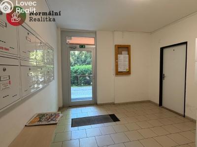 Pronájem bytu 1+KK Ústí nad Labem, Tolstého č. 52