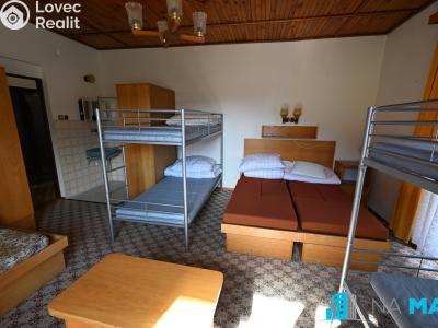 Sale hut Vranov nad Dyjí, Benátky 240 č. 7