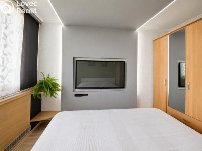 Sale apartment 3+1 Praha, Kukelská č. 11