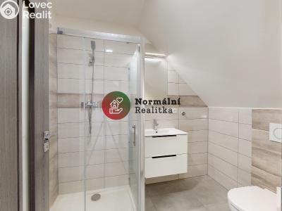 Sale family house Peruc č. 27