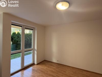Pronájem bytu 2+KK Hradec Králové, Ve Stromovce č. 4