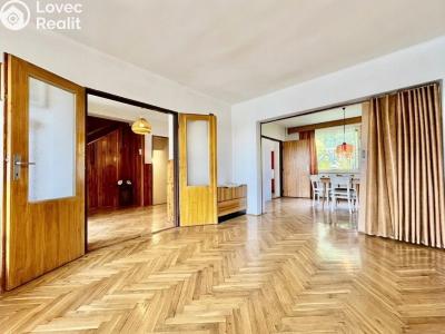 Продажа семейного дома Rovensko pod Troskami, Riegrova 462 č. 27