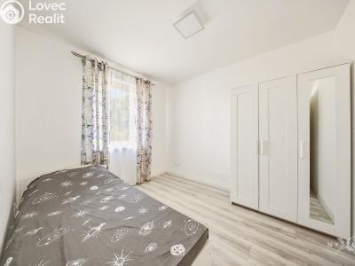 Rent family house Postřižín, Datlová 670 č. 12