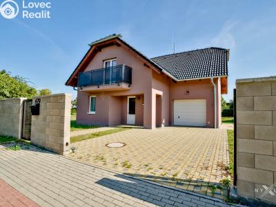 Rent family house Postřižín, Datlová 670 č. 29