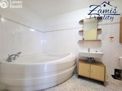 Продажа многоквартирного дома Kladno, Žižkova 336 č. 2