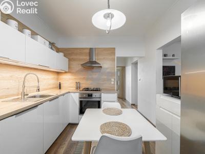 Sale apartment 3+1 Ostrava, Václava Košaře č. 3
