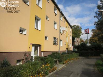 Prodej bytu 2+1 Chomutov, Karla Buriana č. 15