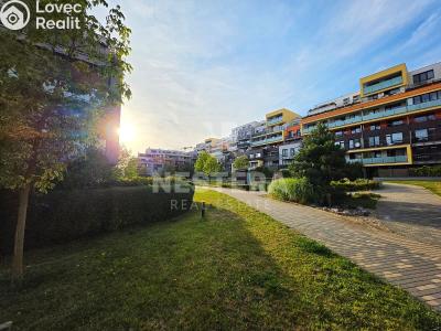 Sale apartment 3+KK Praha, Svitákova č. 15