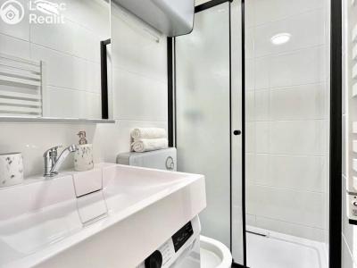 Sale apartment 3+1 Praha, Tyršova č. 8