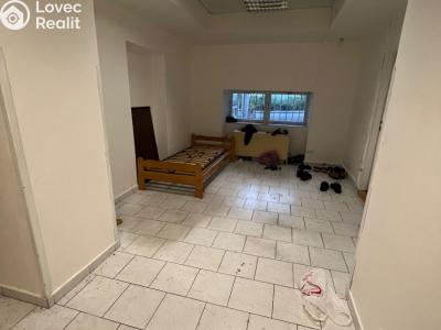 Sale commercial properties Praha 6, Břevnov, Diskařská č. 23