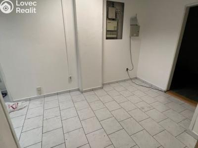 Sale commercial properties Praha 6, Břevnov, Diskařská č. 24