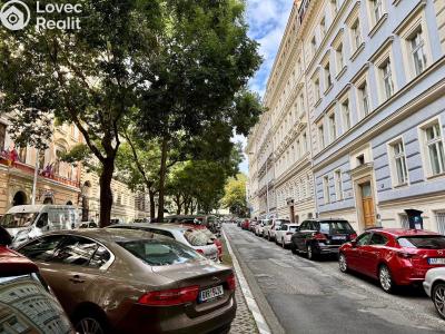 Sale apartment 3+KK Praha, Drtinova č. 8