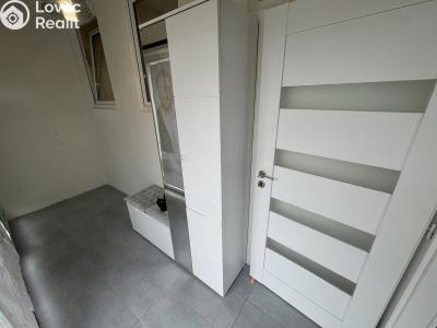 Продажа квартиры 2+KK Praha, Třinecká 769 č. 15