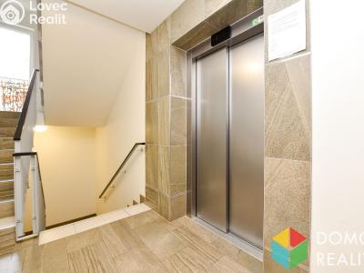Sale apartment 4+KK Praha, Toufarova č. 31