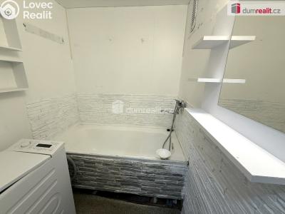 Sale apartment 3+1 Uherský Ostroh, Sídliště č. 15