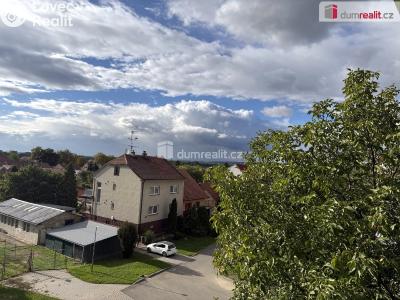 Sale apartment 3+1 Uherský Ostroh, Sídliště č. 22