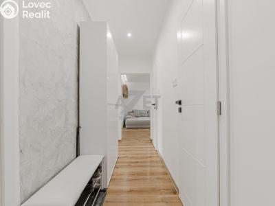 Sale apartment 4+1 Ostrava, Václava Jiřikovského č. 22