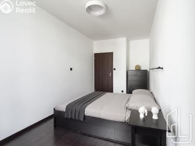 Продажа квартиры 2+KK Praha, Makedonská č. 7