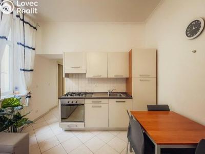 Оренда квартири 2+KK Praha, Tyršova č. 2
