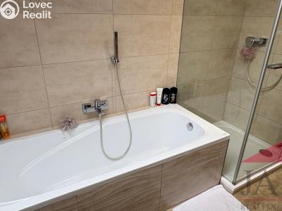 Prodej bytu 4+KK Hausäckerstraße,Lindberg, č. 18