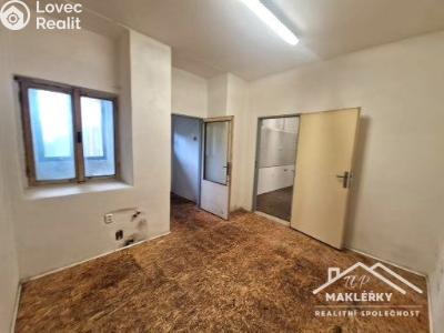 Pronájem obchodního prostoru Kostelec nad Černými lesy, náměstí Smiřických č. 10