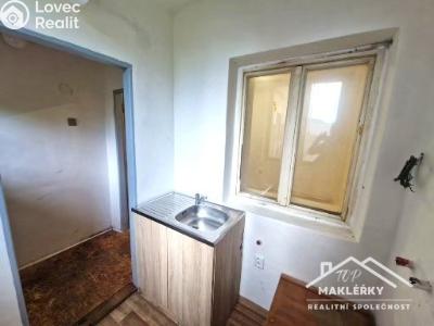 Pronájem obchodního prostoru Kostelec nad Černými lesy, náměstí Smiřických č. 12