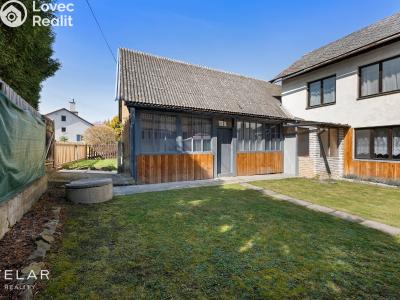 Sale multi-gen house Bouzov č. 9