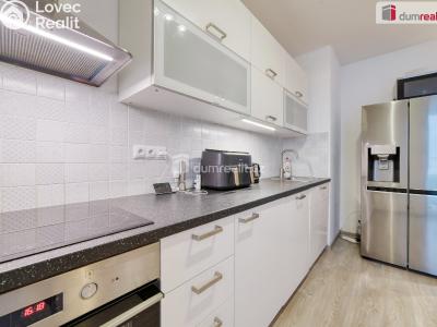 Sale apartment 3+KK Praha 22, Za Lípou č. 5
