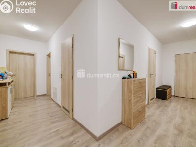 Sale apartment 3+KK Praha 22, Za Lípou č. 12