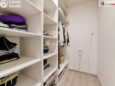 Sale apartment 3+KK Praha 22, Za Lípou č. 16