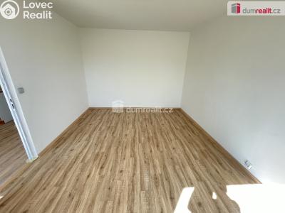 Pronájem bytu 2+KK Jílové, Školní č. 9