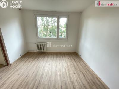 Pronájem bytu 2+KK Jílové, Školní č. 4