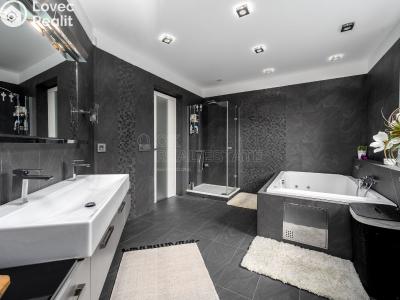 Sale villa Zvole, Rovná č. 22