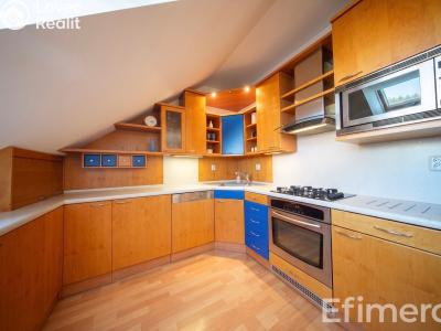 Продажа квартиры 4+1 Brno, Botanická č. 5