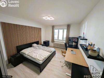 Оренда квартири 2+KK Praha, Vršovická č. 6