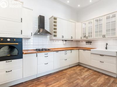 Продаж квартири 3+1 Brno, náměstí 28. října č. 4
