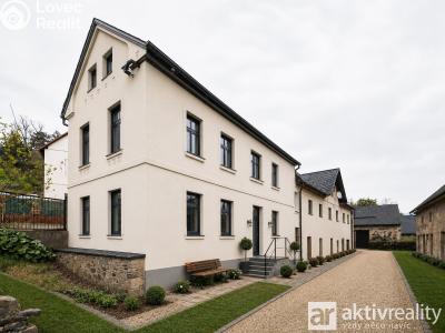 Продажа семейного дома Dolní Zálezly, Mírové náměstí č. 3