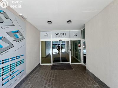 Prodej garážového stání Praha, Suchý vršek č. 6